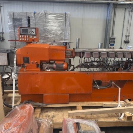 Doppelschneckenextruder Leistritz ZSE40HP-36D